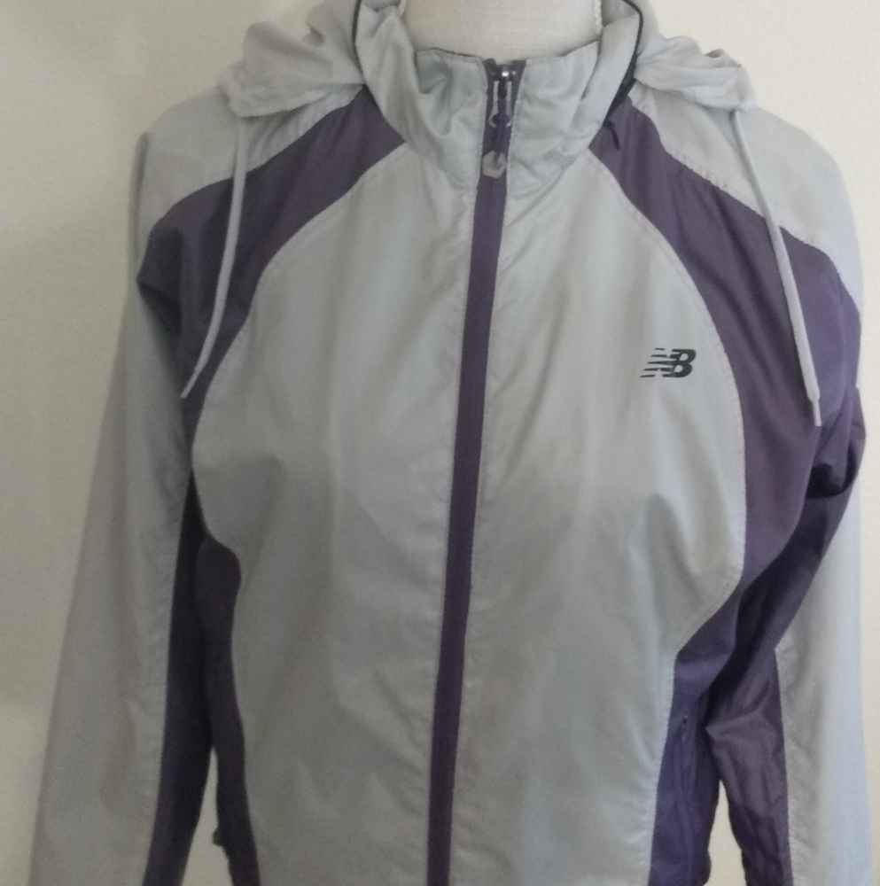 New Balance Women's Lightweight Jacket Size M